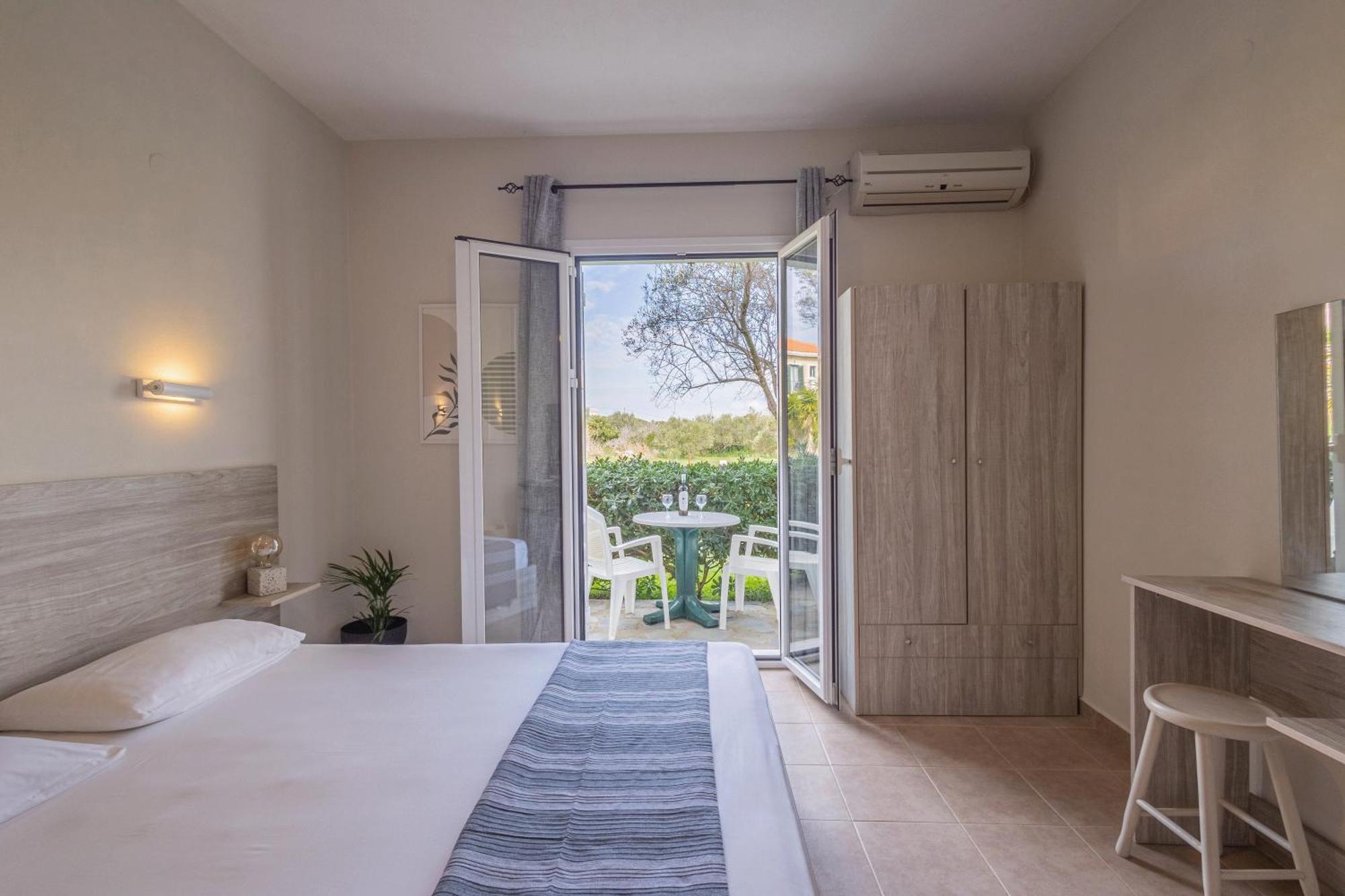 Ferienwohnung Aria Lakíthra Exterior foto